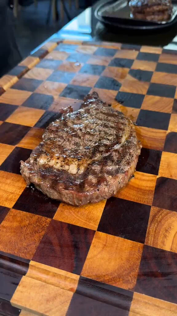 The perfect steak🥩 https://t.co/0m2SZo67Hc