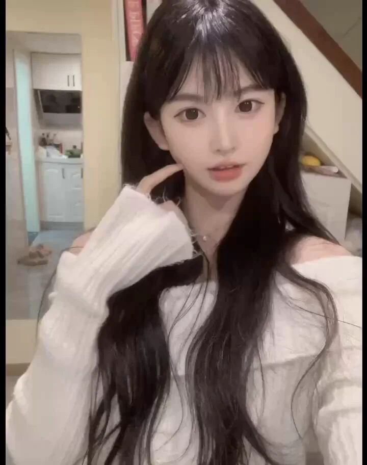 上海小纯好评王，04年小妹妹
筷子腿 高挑雪白 洋气大牌性格温柔
声音甜美清纯天花板

进入茶茶的乌托邦👉 https://t.co/l55Ca6ZWl1
没有电报的➕chacoser01 https://t.co/d89BOTsRi4
