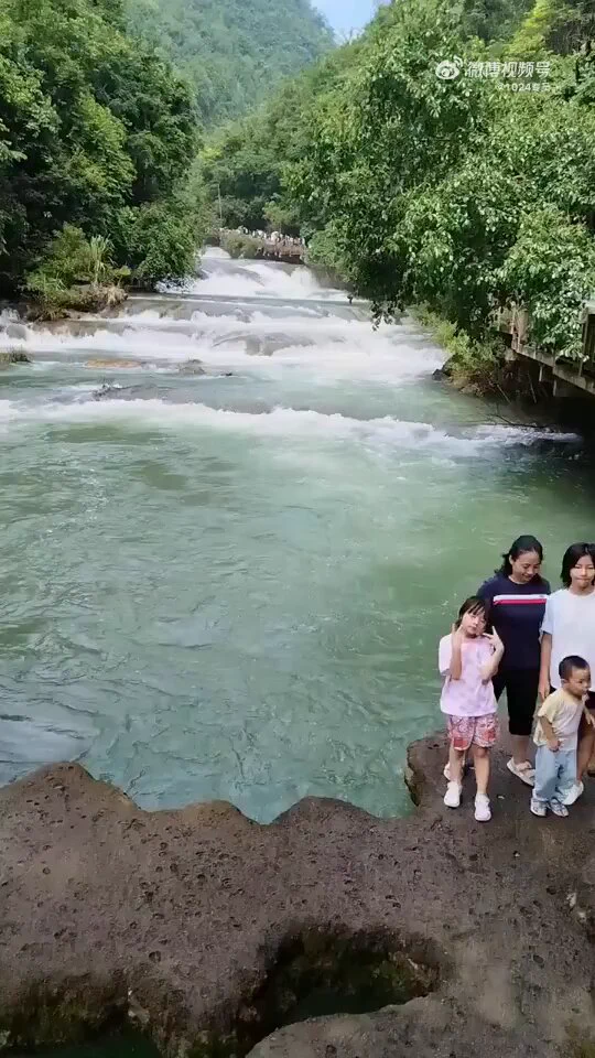 これは誰が悪いですか？ https://t.co/na9Db9WPLK