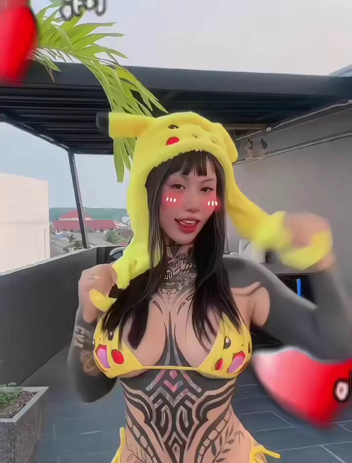 本来上推特是看黄的，没想到随手一发，自己变成黄了😭

线下可约 评论区获取联系方式 https://t.co/96zj6DD0ho