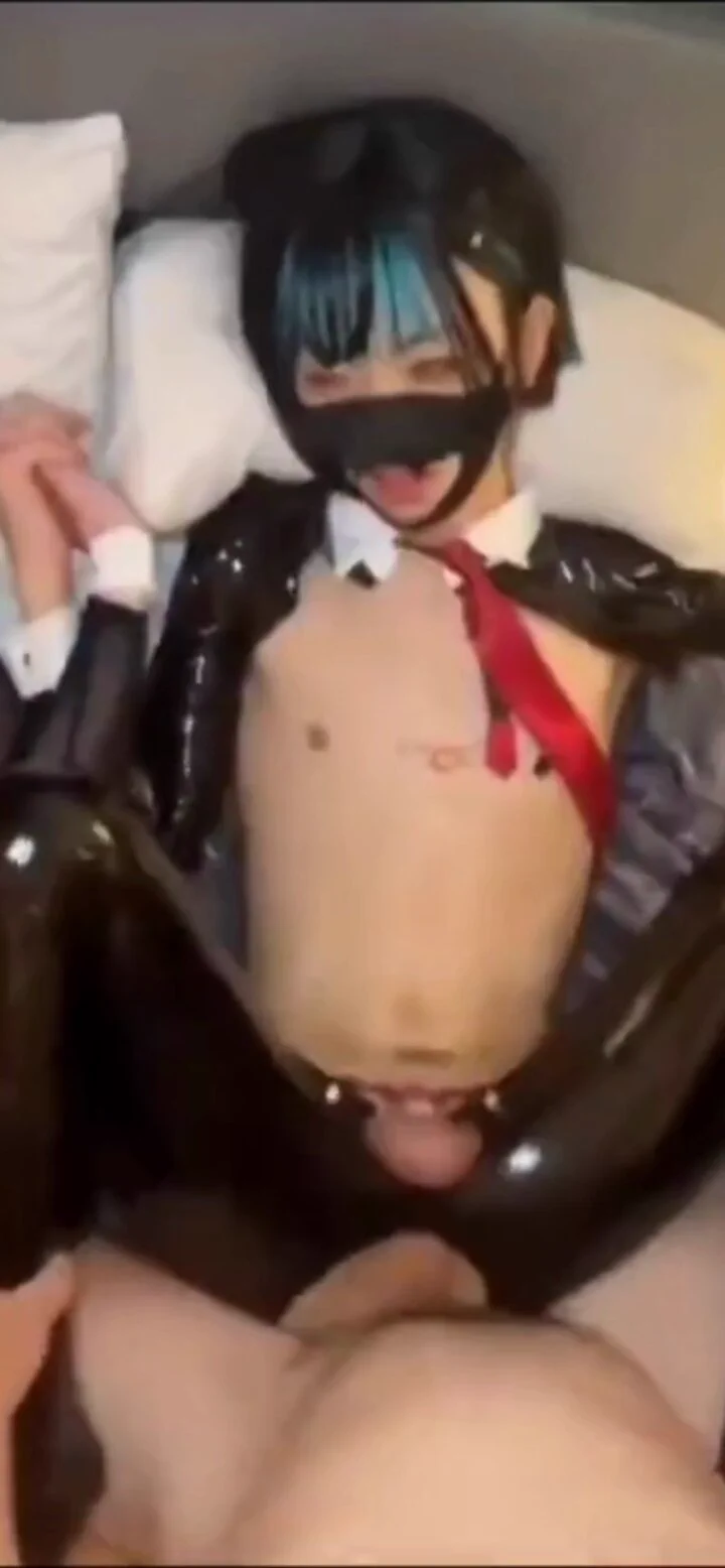 如果你已经认清自己是个喜欢被肏屁穴的男娘婊子，那就点赞转发吧。
https://t.co/1llzYdCwPp https://t.co/upHB2WJaDF