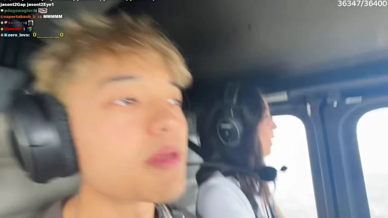 Jasontheween &amp; Sakura randomly just spawned in a pirate ship right after they were on a helicopter 👀😭 https://t.co/UnUlc4npu8