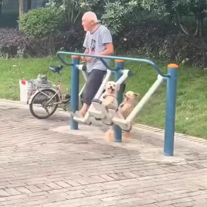Working out together.. 😊 https://t.co/FnfD7MTXIX