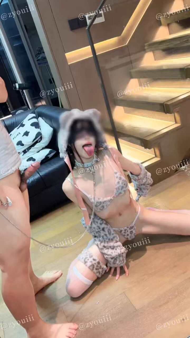 @Sexytoxiaoshu 想体验一下我的舌头吗😜 https://t.co/fUNCykNaxm