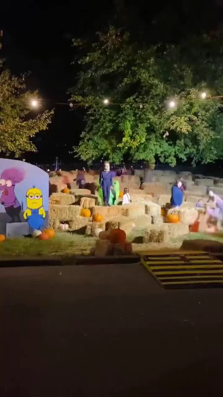 the way he slowly rose back up was true cinema LMFAOOO😭😭😭 https://t.co/V66qd0ERYf