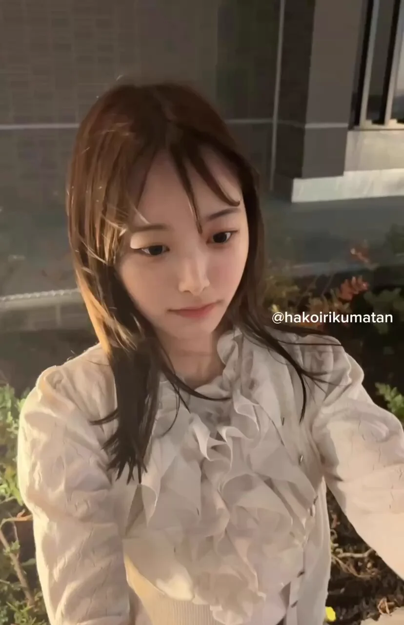 りのに質問したい人
コメント欄へどうぞ🧸♡

動画で答えちゃうかもです🩵 https://t.co/nrbljumiIO