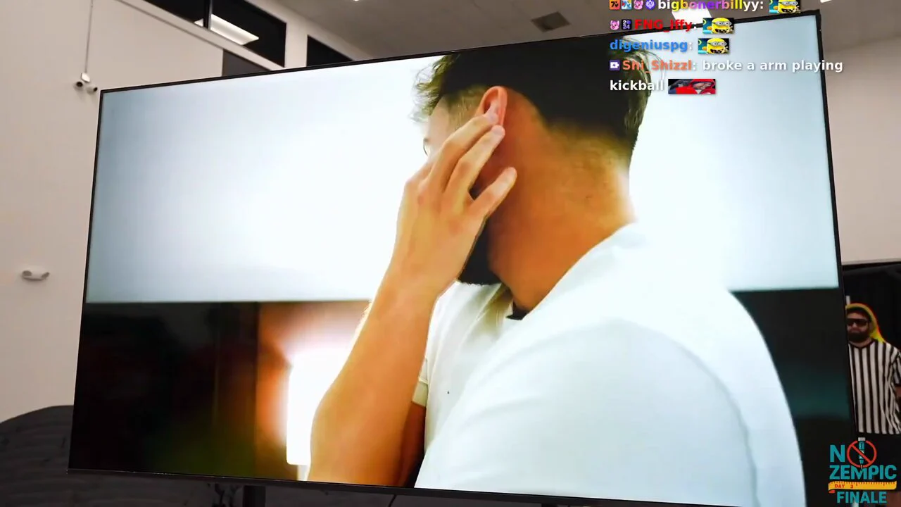 Adin Ross made a wholesome video in the hospital with the Fatcamp contestant who unfortunately broke his arm while participating in one of the events and says hes on the road to a good recovery ❤️https://t.co/TO8yCzBNlE