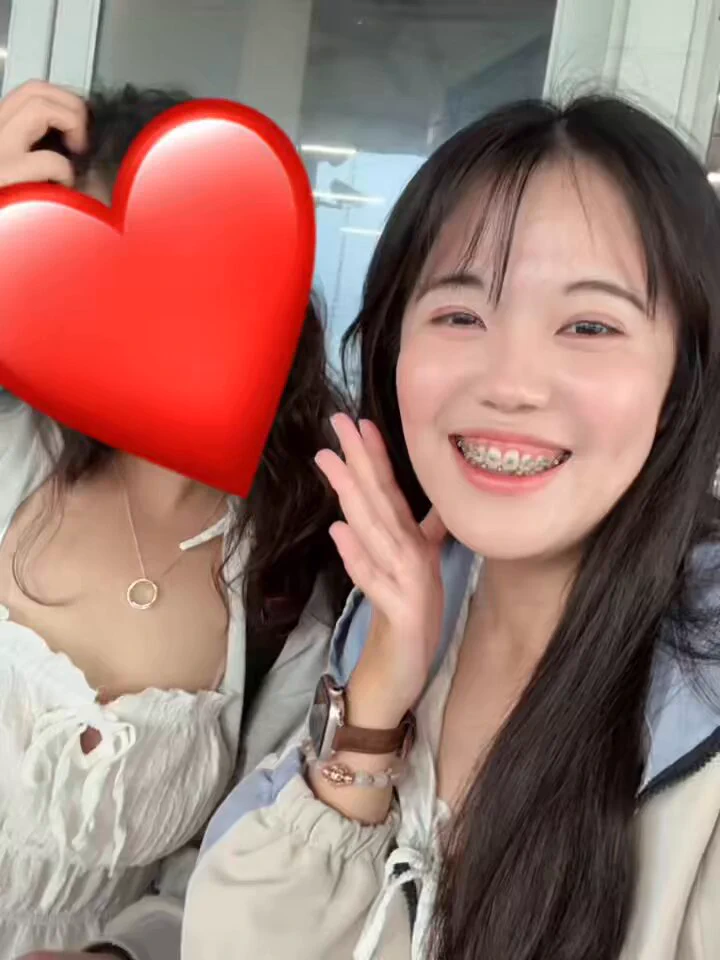 因為颱風小琉球沒有船船

去吃生魚片又回來了

小琉球訂的行程全額退費😅

馬上搭火車去台南玩 馬上訂台南飯店😆

狗狗要去台南啦～～～ https://t.co/7xGAmxUuAa