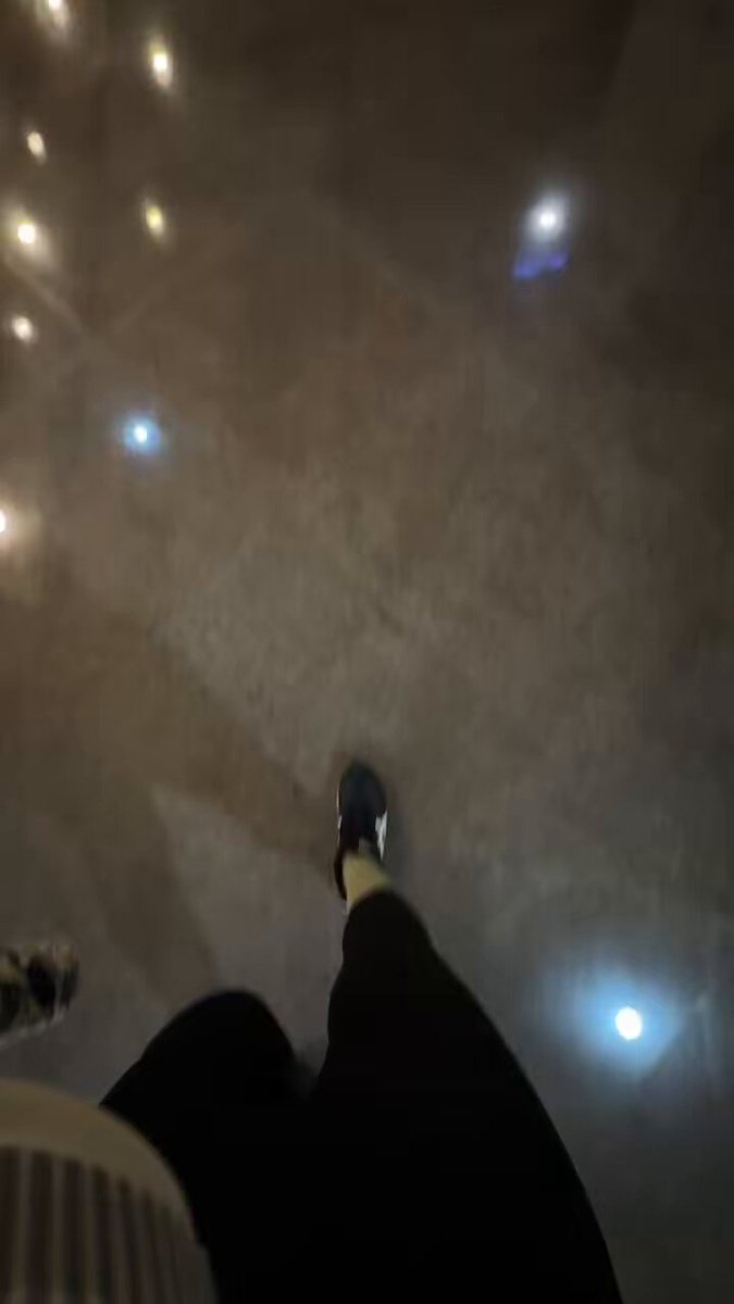 穿束腰到底要逼死誰🚬 https://t.co/ddcHSDciox