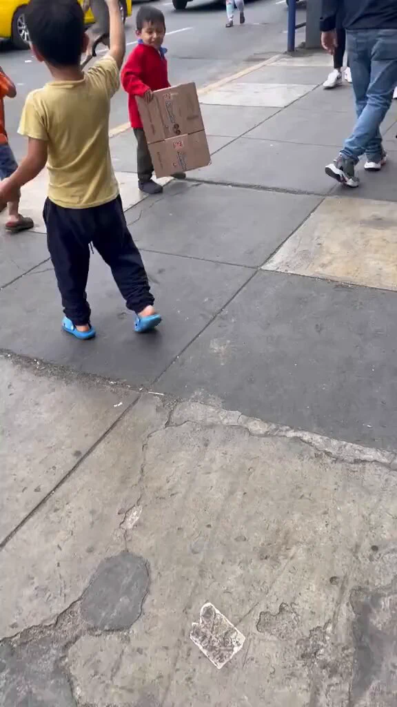 This is what happiness looks like..🐕🐾🧒🏻😍 https://t.co/do3oSc4EUr