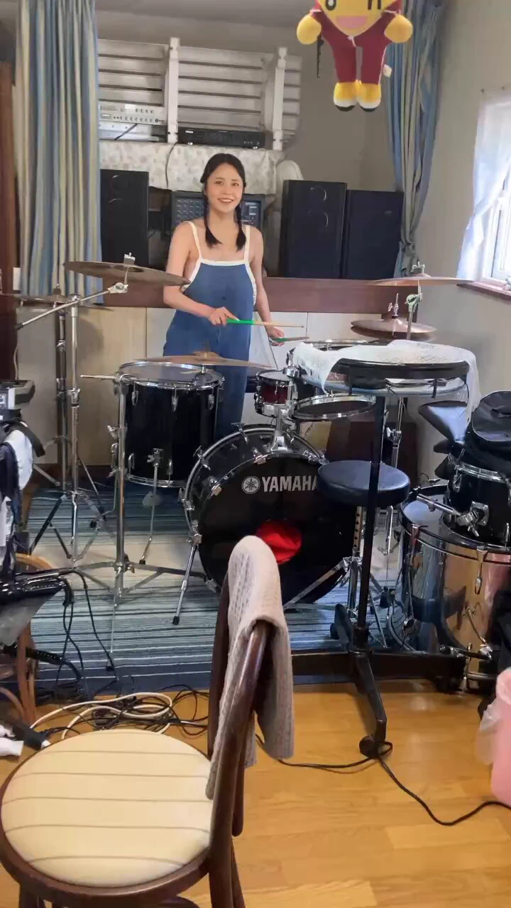 人生初ドラム🥁
オフな田野もみてね💕︎ https://t.co/KCj22aOH1u