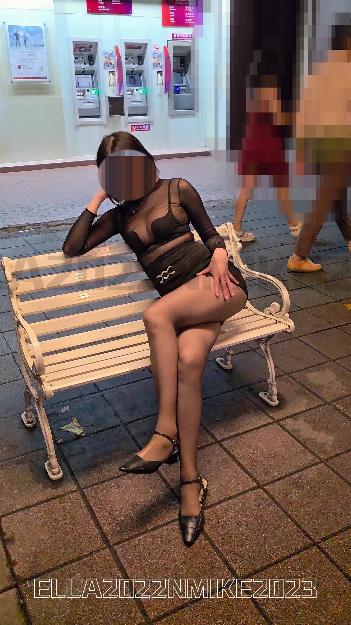 第一次辦私密圈的活動~ 是唱歌局！

本來以為活動結束後回房間就睡了，畢竟我也醉了~

沒想到MIKE臨時找一位單男偷偷潛入房間間玩弄熟睡的我...

可能是我以前說過想玩玩看睡夢中突然被陌生人玩，MIKE算是完成了我所想...還是在我穿很騷又喝醉的時候... https://t.co/V4ID0k7J2d