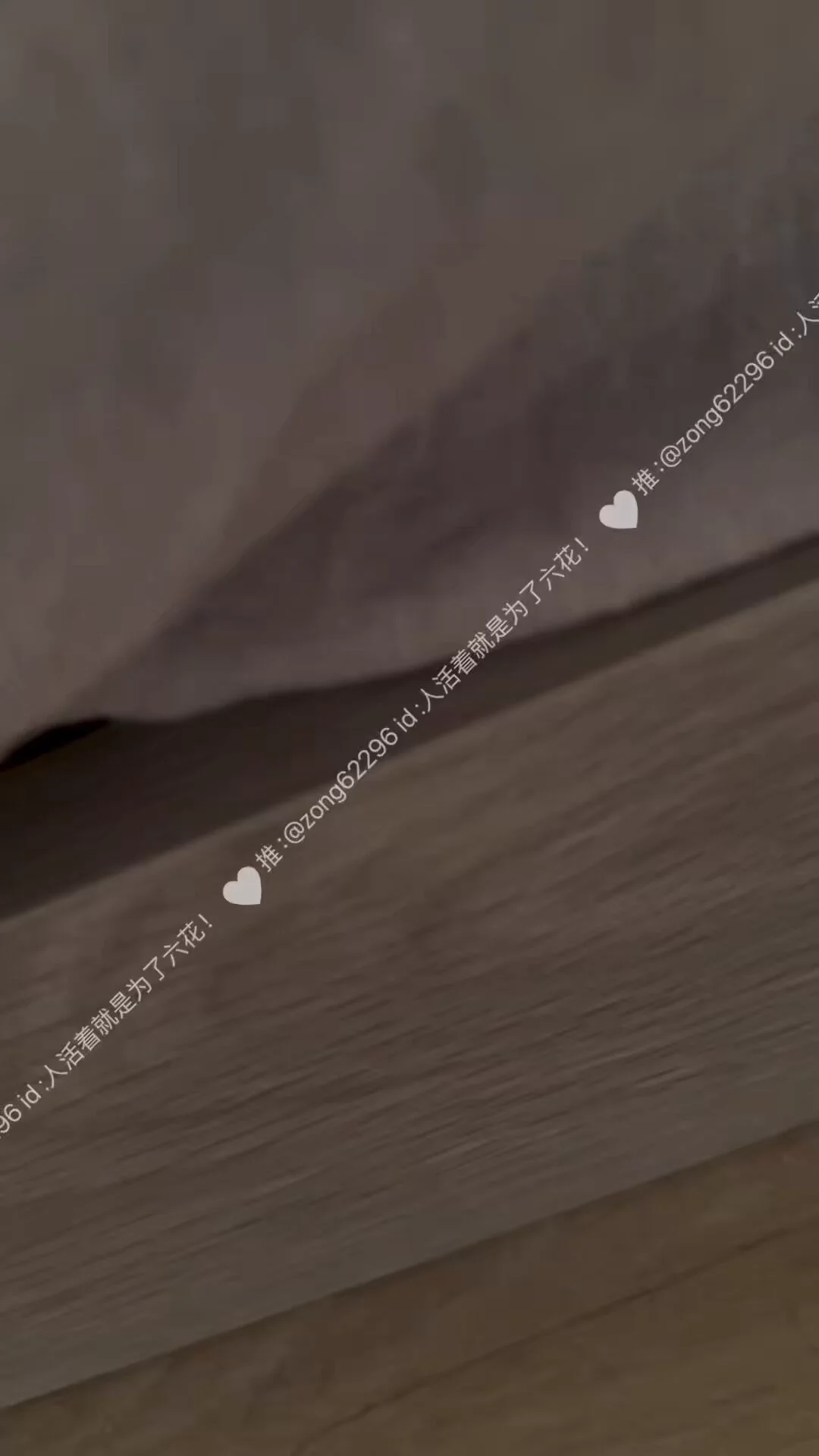 好吧，我重发一遍……
这次不删了。
进群不收门槛，白给了，也没广告，真的……
注意素质，礼貌交流，互相尊重。
https://t.co/P4P93iCbEi https://t.co/lpAmB3Aqy9