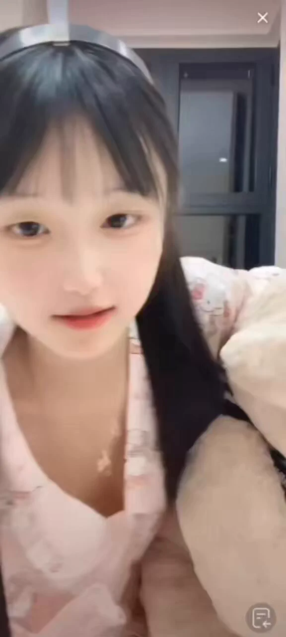 长在我的心巴上 走光露点想舔 https://t.co/fi0mWl4lYh