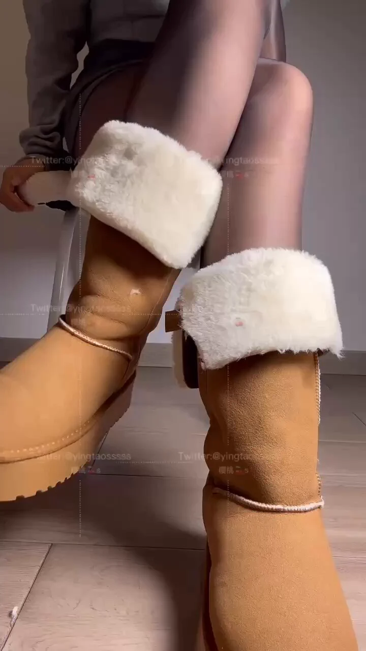刚从雪地靴👢里面脱下来的酸臭汗脚🦶🏻怼着你狗脸上让你强制除臭😡把你熏🥵喷
(完整版视频5分 23秒)
(关注➕转发➕评论➕点赞抽一个送部分照片)
@ToBulma
@ToBulaer
@KawasawaSen
@BulmaList https://t.co/ipQMhqUSqP