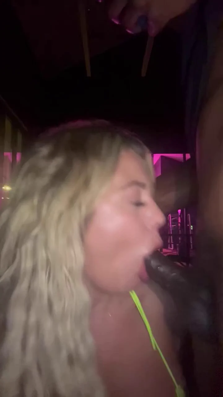 CHUDAI 🤪🔥 | @hellcatblondie https://t.co/kykLRj6vnb