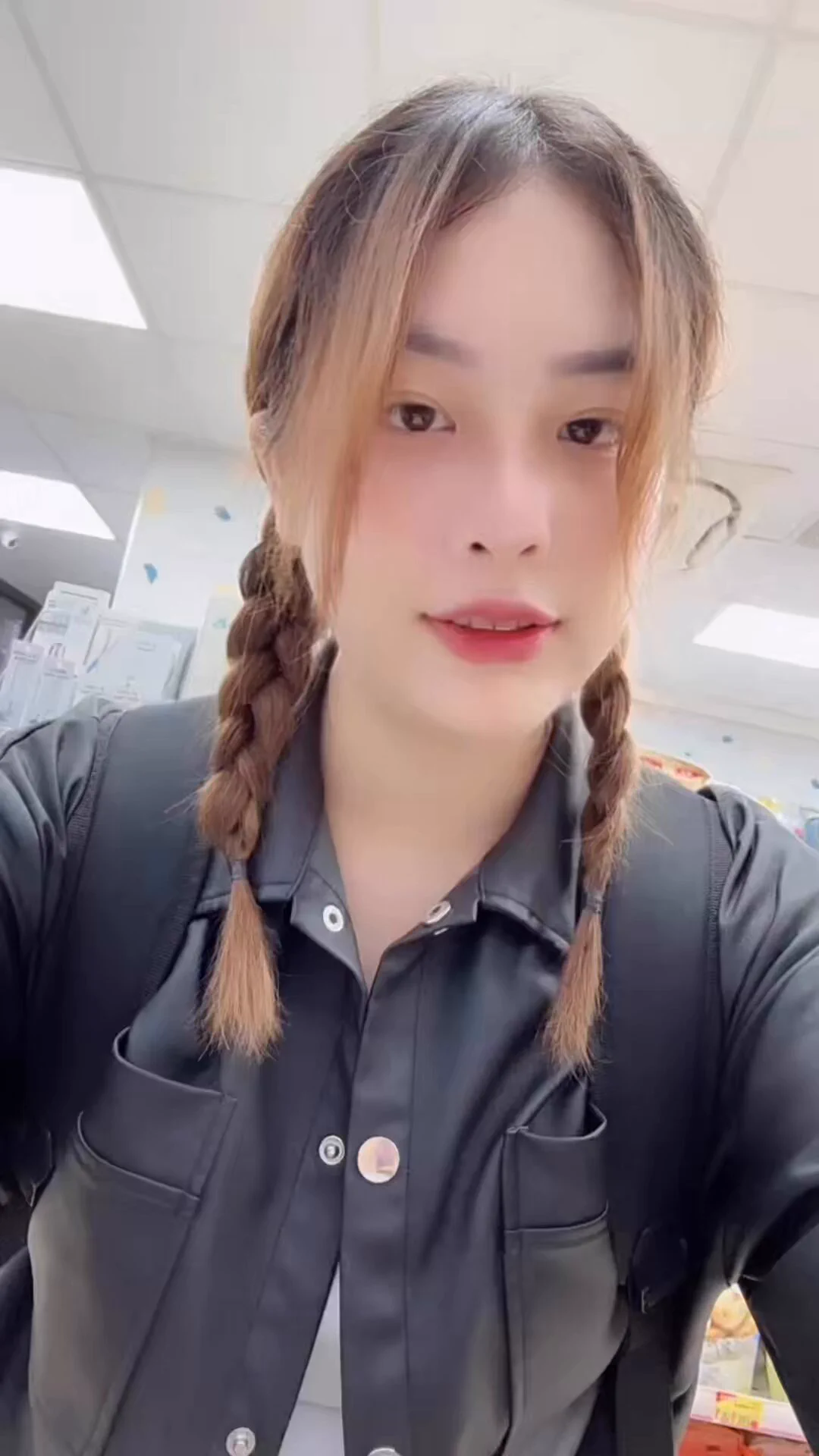 這樣女生會有人喜歡嗎～🥲 https://t.co/Xle03MyUEB