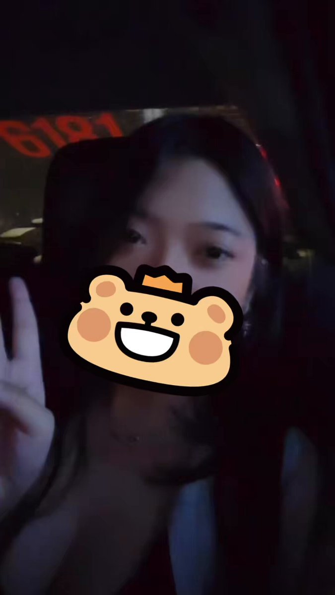 社恐人要出沒在夜店挑戰自我ㄌ https://t.co/p1iM0GmKIE