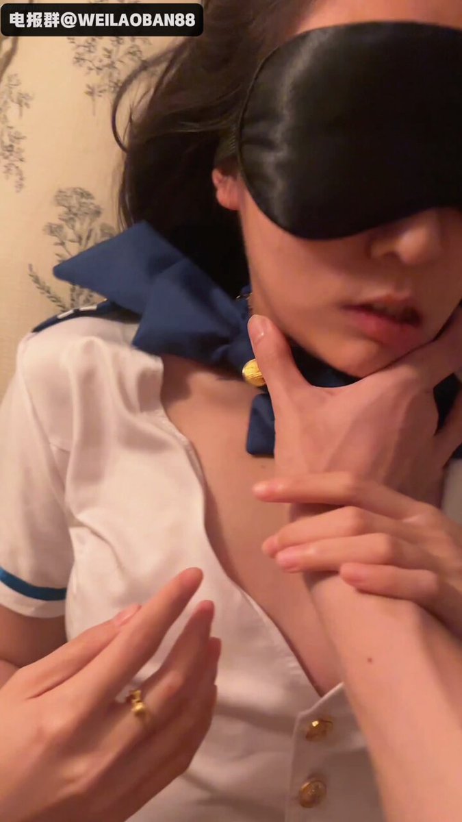 上期视频大家很喜欢，趁热又约了上戏学妹第二次！🏆大家约炮喜欢关灯还是开灯？之前总说脸看不清，这回开灯穿水手服打桩！马上上海活动感兴趣的加电报群，本期完整版已更新会员群🎬
@Xiaoxiaofoer
@ToukaYuan
@MitsumeDoji https://t.co/9VKBq6RZTX