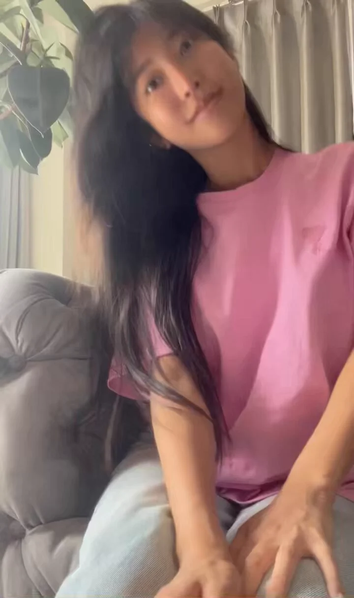 我知道星期一上班大家一定很痛苦…
所以小女在此貢獻上我的雙峰
希望大家都可以𝐡𝐚𝐯𝐞 𝐚 𝐧𝐢𝐜𝐞 𝐝𝐚𝐲~

#要露出胸部才有誠意 
#𝐈𝐆精選更有誠意👅 https://t.co/Tq3uvZzhhW