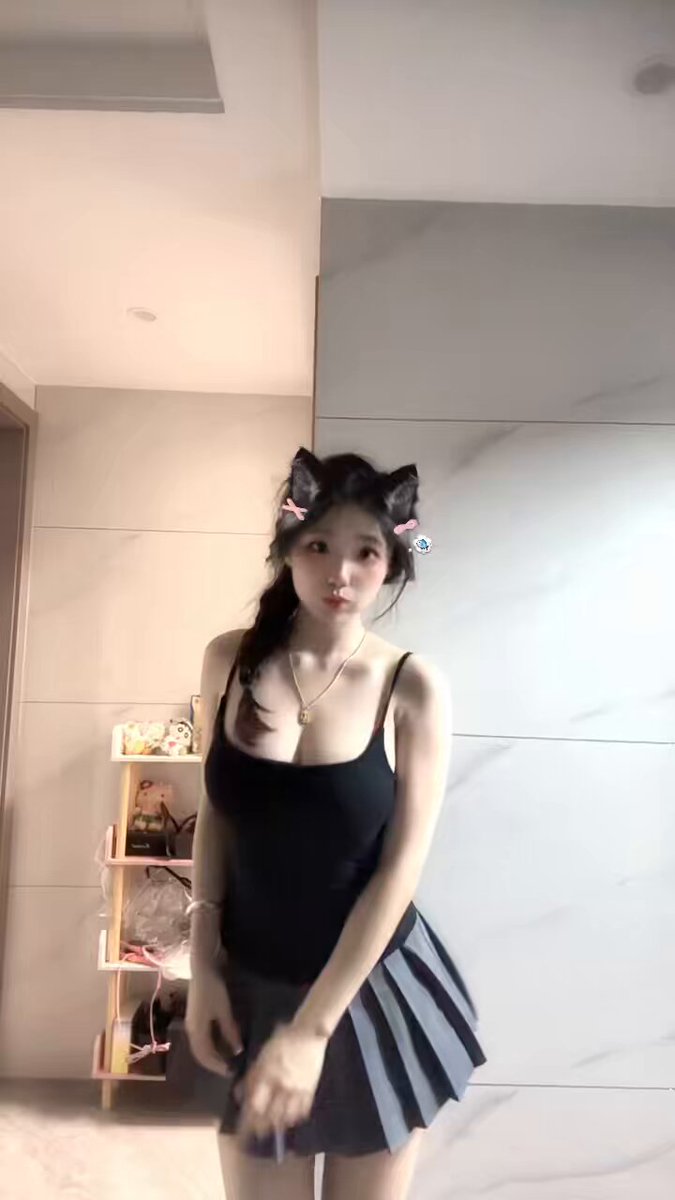 3k赞我就发个尺度大一些的视频～ https://t.co/uHZNk9Wxb0