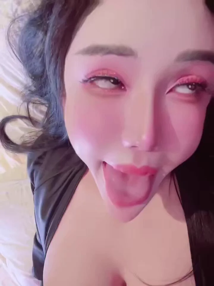 姑奶奶举办操你妈大赛 给你妈牵来16条发情配种野狗让你个杂种好好看看你死妈怎么伸着舌头给你狗爹们嗦狗屌 操你妈的美不美啊大傻逼 就喜欢操你妈是吧 老娘今天一次让你看个够 给你妈屁眼子操脱肛 肉逼操外翻 胎盘都给这头老母猪捅出来 爽吗杂种 想被操妈的畜生点赞转发抽两条贱狗赏奶奶臭脚操你妈视频 https://t.co/Pdyb8356Jl