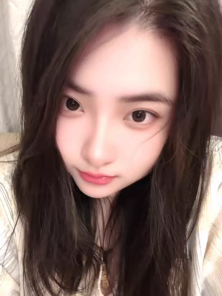 想爸爸了可以回家 想妈妈了给我打电话 https://t.co/LYK36pu2Ew