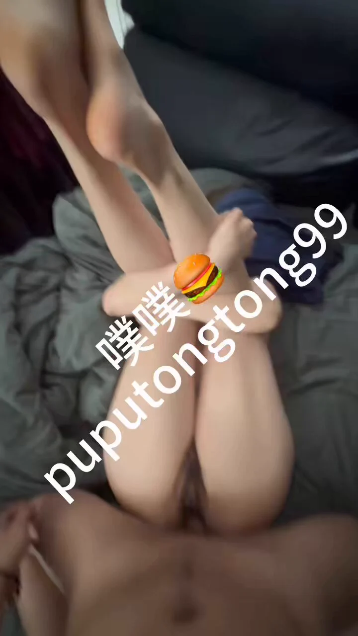 粗大的肉棒完全进入了188超模的阴道，
内壁的挤压让我的精液在子宫口喷射而出

（看我假账号的jj变短！）
#母狗调教日记 #人妻少妇 #出轨 #绿帽王八 

✈️完整版：https://t.co/5L8WVSdrZv

感谢投稿

@ToBulma    @ToBulaer
@BulmaList    @KawasawaSen https://t.co/LuctdaHgvG