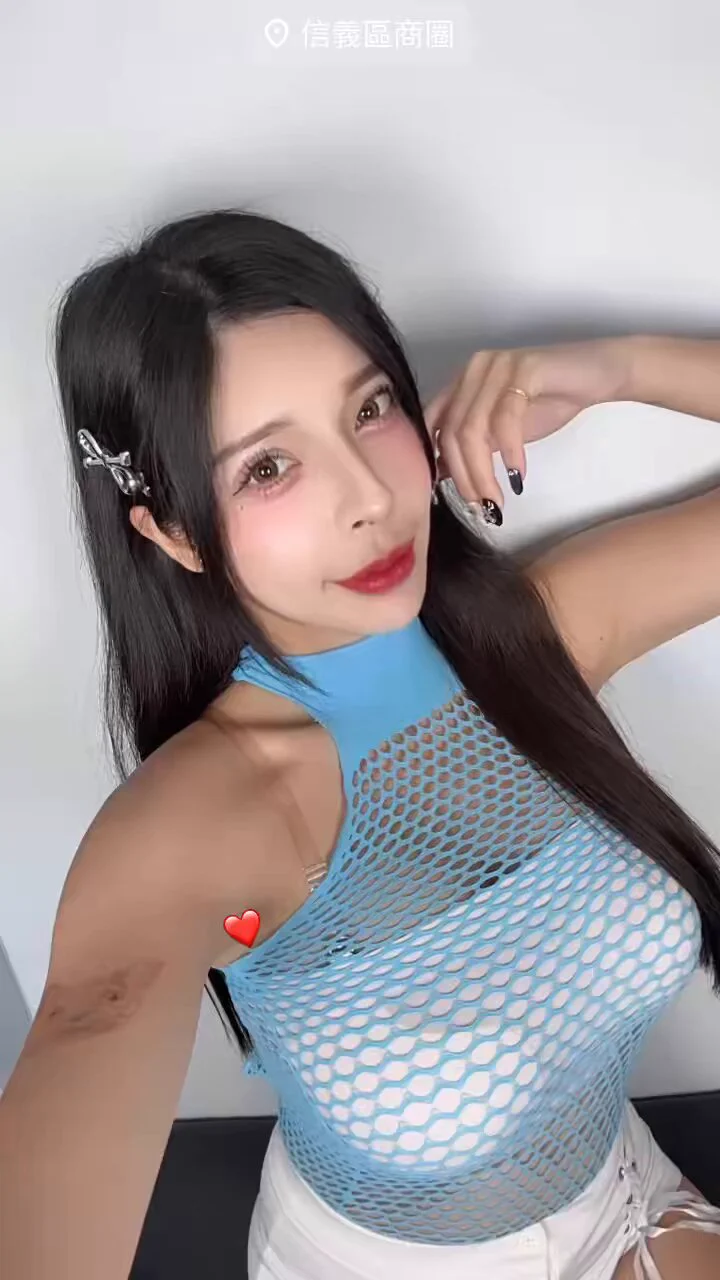國慶上班日😇😇😇

投票給安安🔗 https://t.co/XdRKmZIO23 https://t.co/oFuZB3r1AR