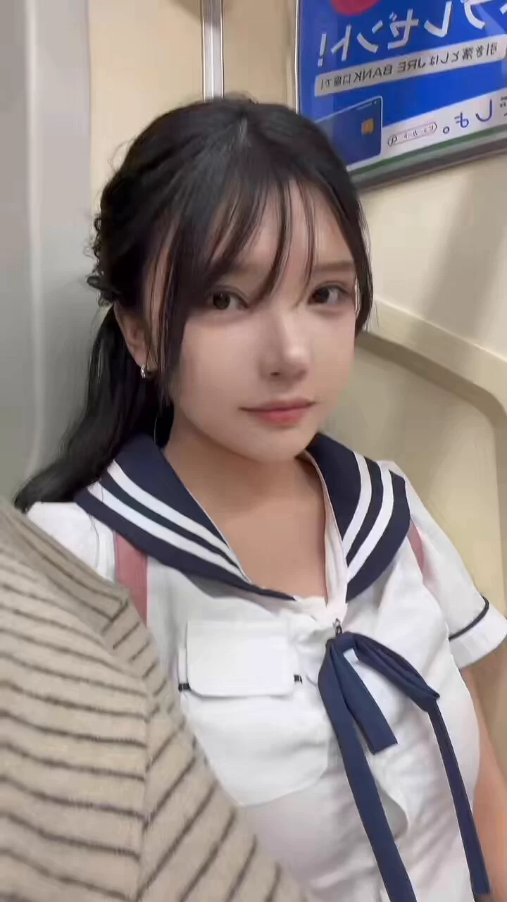 姐姐怎么那么凶啊？是不是我哪里做的不好，又惹姐姐不高兴了？
#绿茶 https://t.co/H9rTYmbiT8