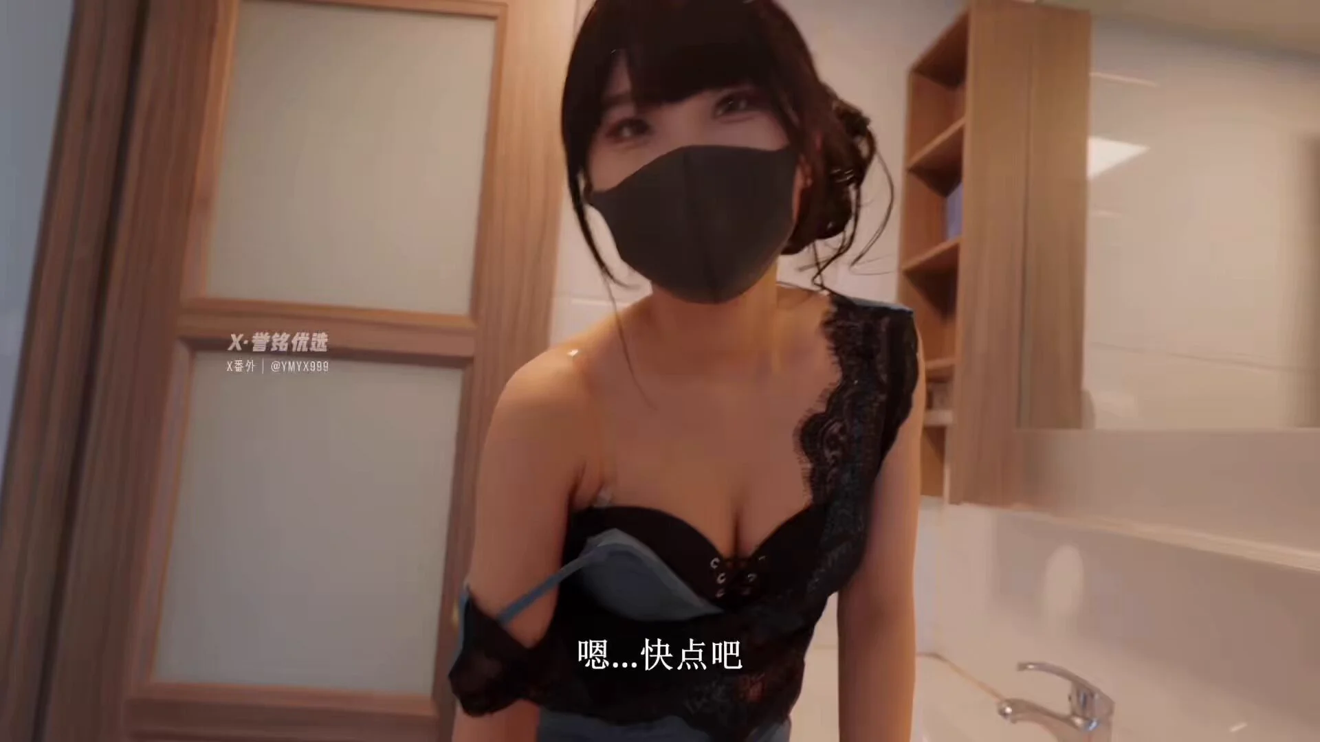 年轻的女友妈妈，趁女朋友不在家，给她妈妈好好上一课，哪料到女友中途回来，兄弟们猜猜后面的剧情会是什么样子呢？ https://t.co/R7NioWMdeo