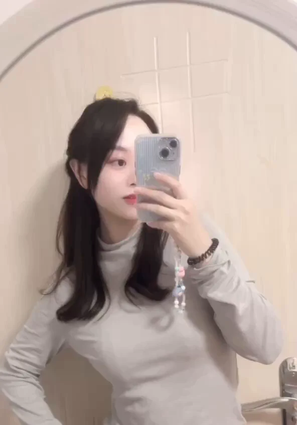 提前下班快快回家，哈哈，感觉我好懒啊 https://t.co/JgJmqE35ah