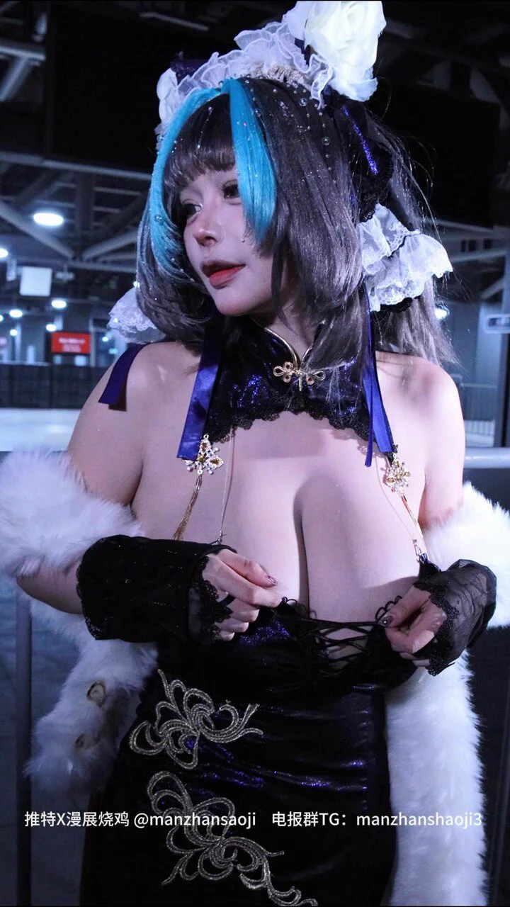 广州10月漫展 喵喵球  巨乳  CICF  漫展烧鸡coser  穿着暴露  经常能看到走光露点闪现露毛露乳晕    #漫展 #cosplay #暴露狂

主页置顶有漫展骚鸡电报交流群 https://t.co/z1kMybei5o