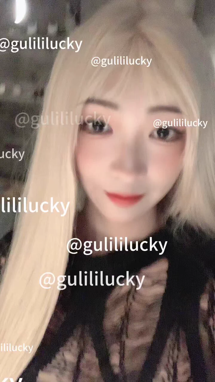 拍摄vlog～
原创投稿：@ToBulma @ToBulaer
@KawasawaSen @BulmaList https://t.co/UVrH4voZIj