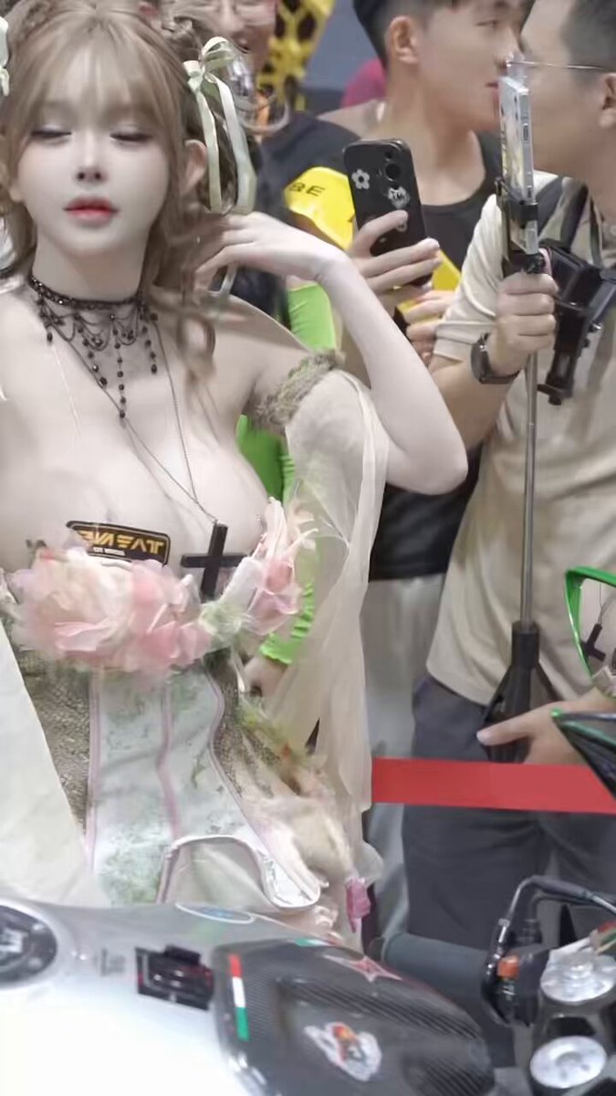 摩博会小喵 https://t.co/mMb1k142VJ