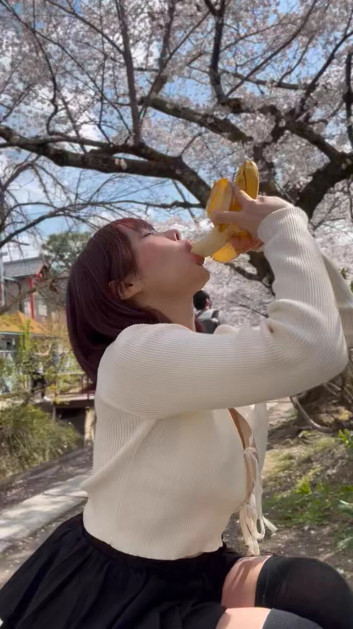 天気のいい日にバナナを食べるといいんだって https://t.co/DzimvW6uyP