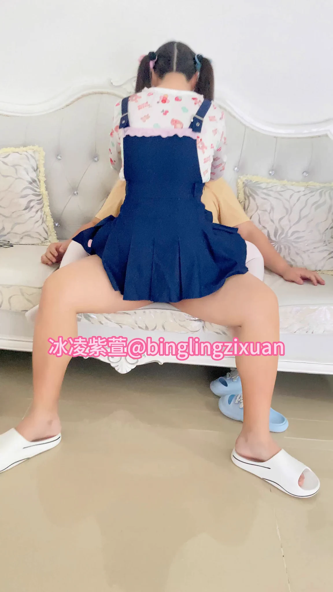 双马尾软妹风女儿和单男爸爸3P无套内射❤其实这里就是老师的预览版请不要被各种盗版小站或者群给骗了哟😂姐姐只有这一个大号其他都不是本人尤其粉少的私下主动联系的都是仿冒!入🚪直接支付宝口令红包520+姓这里私信发来就可以加入永久电报群啦谢谢🙏
@SexytoBaby
@SexytoDoll
@SexytoGirl
@BBBBTTTCC https://t.co/MHlNYdQ3XI