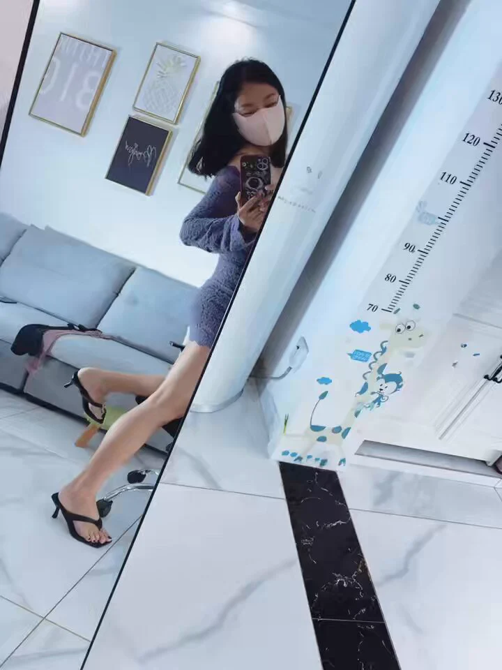 有给妈妈清理鞋底的吗？评论区留言，抽丝袜一条🤙🏻🤙🏻 https://t.co/FmWXNq6LDZ