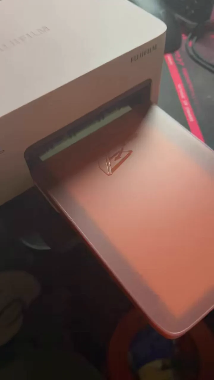 “打出一份初次相见@babylucky98 ”

@LeSalonVIP ｜@tbzt2024｜ @007share @jiumc86 ｜@Ann66688 ｜@wqganenshi_ https://t.co/mk6HJyhTtY