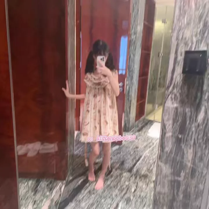 偷偷跟哥哥真空出门不会被发现吧:p

@sktwogirl  @sktworel
@sktwolris  @sktwober https://t.co/7BEyxZSL5a