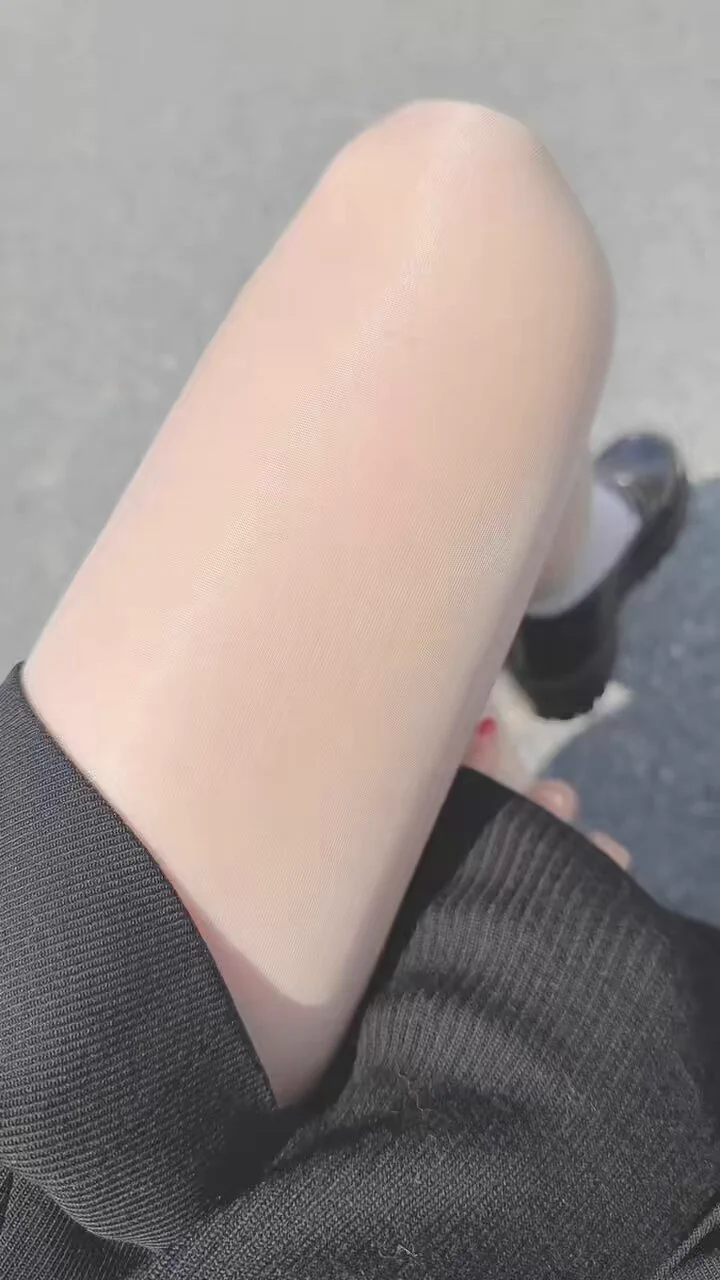 爱粉们 肉丝是真的很美 周未好🫶 https://t.co/BvAeLQ0xeH
