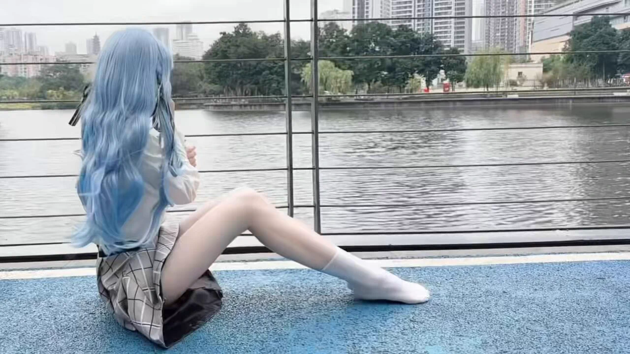 在外边诶 https://t.co/gFsSaZY7Io