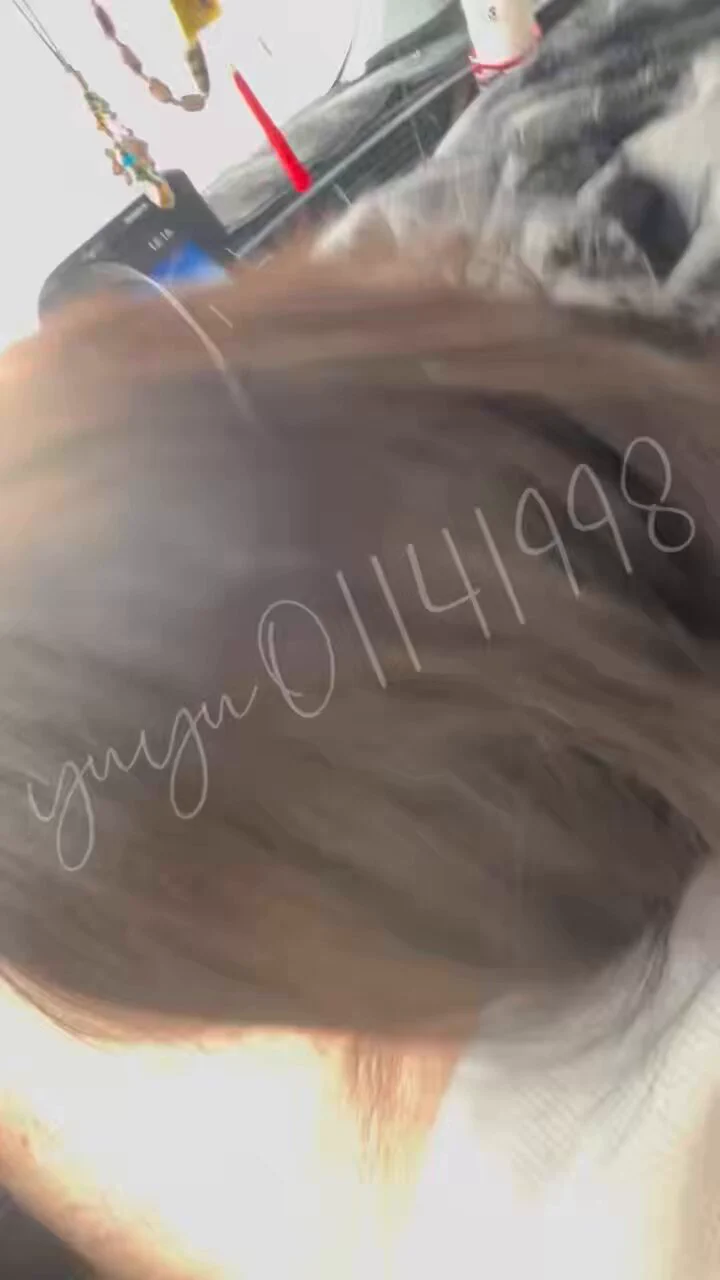 是誰一大早就在車上做壞事!
是我🥵
說好讓他專心開車
結果被我的手挑逗到受不了
自己問我說能不能幫他用口的🤣
於是就….
#過程中還有散步的阿伯往我們車裡看
#真的好久沒做這麼刺激的事情了哈哈
後座愛愛的視角我放在這裡~
https://t.co/ZUWVdO1GgX… https://t.co/BQMSO2SeSd