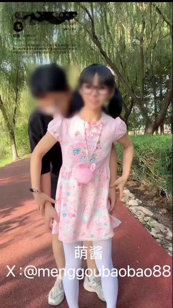 桃花社区优质原创👉@MitsumeDoji @OoniDevil 
10.21日榜—4️⃣
图一@ouo5201 
图二@Fxtyoo 
图三@menggoubaobao88 
图四@OvO077tian 
原创投稿请私信 @Xiaoxiaofoer 验证
桃花社区保真原创黄推“无门槛”约会群👇
https://t.co/hiaJIHR3UQ https://t.co/G6zwzteuTC