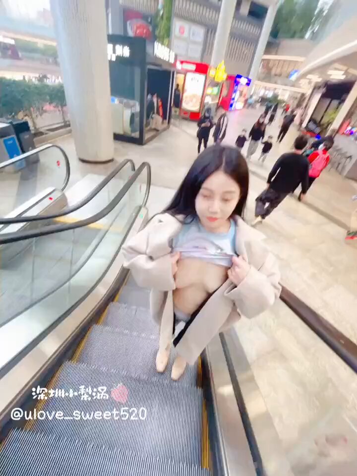 “露奶心跳游戏：看完测心率，评论数字！” https://t.co/ztroyVB5Jy