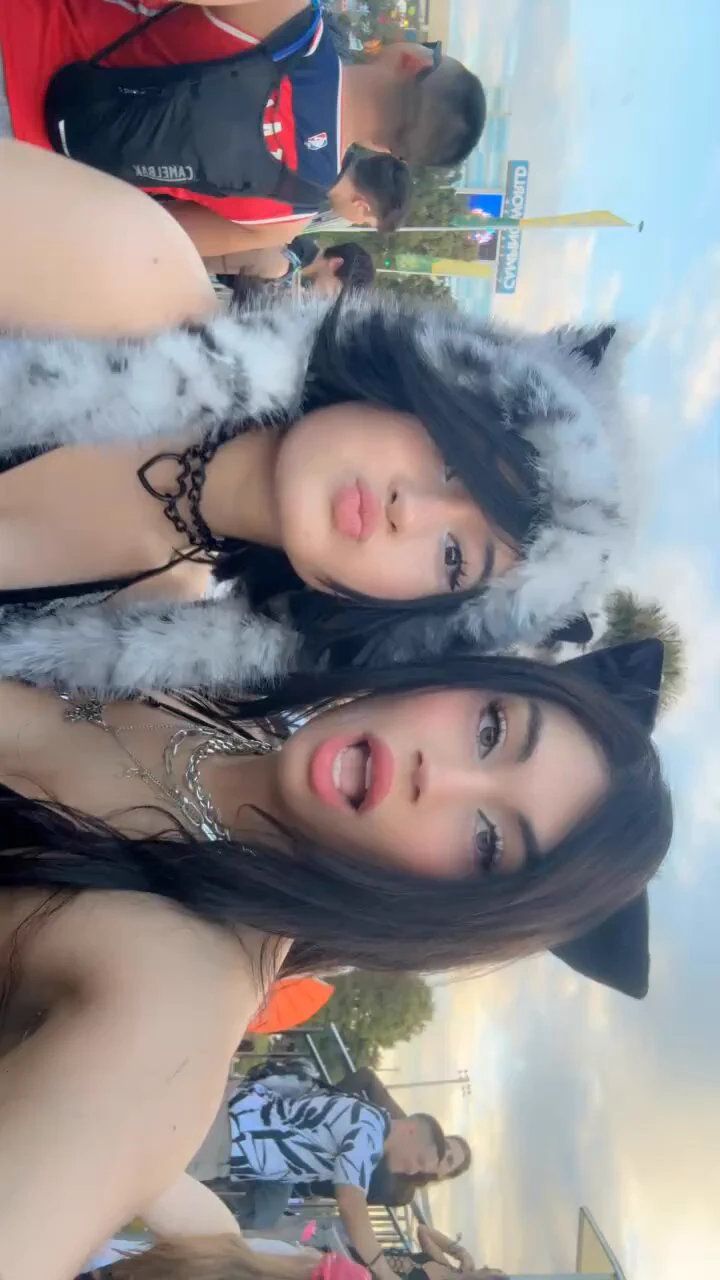 so.. what if we kissed.. w tongue.. and lots of spit.. https://t.co/zc8mLt6p1k