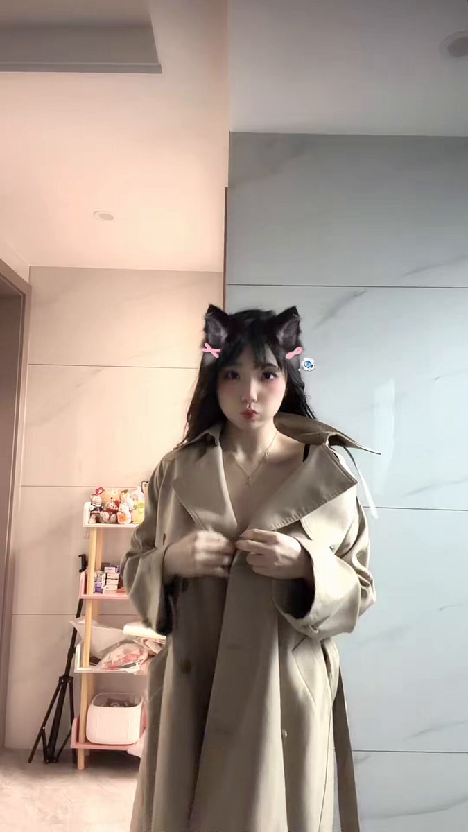 骚 https://t.co/UnXOYH16Gz