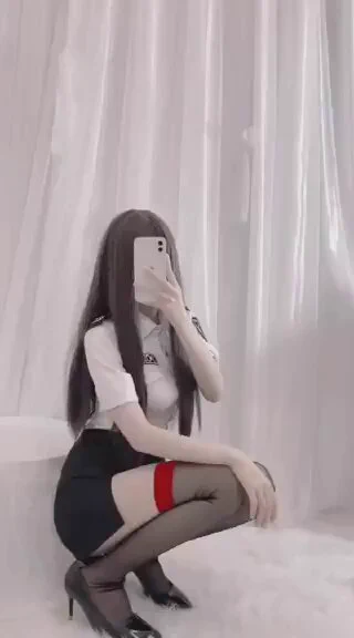 红袖添香原创日榜👇
@SentoFeng  @SentoHong
@SentoTing   @SentoKong
12.04日榜2️⃣
图一 曼卡𝑀𝑎𝑛𝑘𝑎  @manka70
图二 米粒  @miluoli99
图三 桐柳💋 @tongliuhewu
图四 怡怡喵 @popmaomi
原创投稿私信 @SentoHong验证 https://t.co/4BOacHAmWN