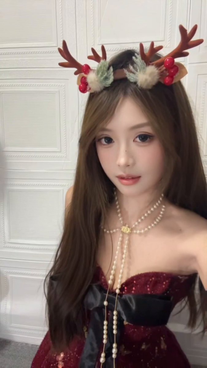 查收一只圣诞小涵 https://t.co/bLK5DuyU6w