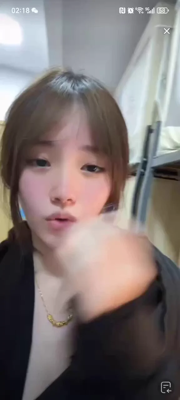 爱看点大学生走光露点 https://t.co/vIcJHXEczB